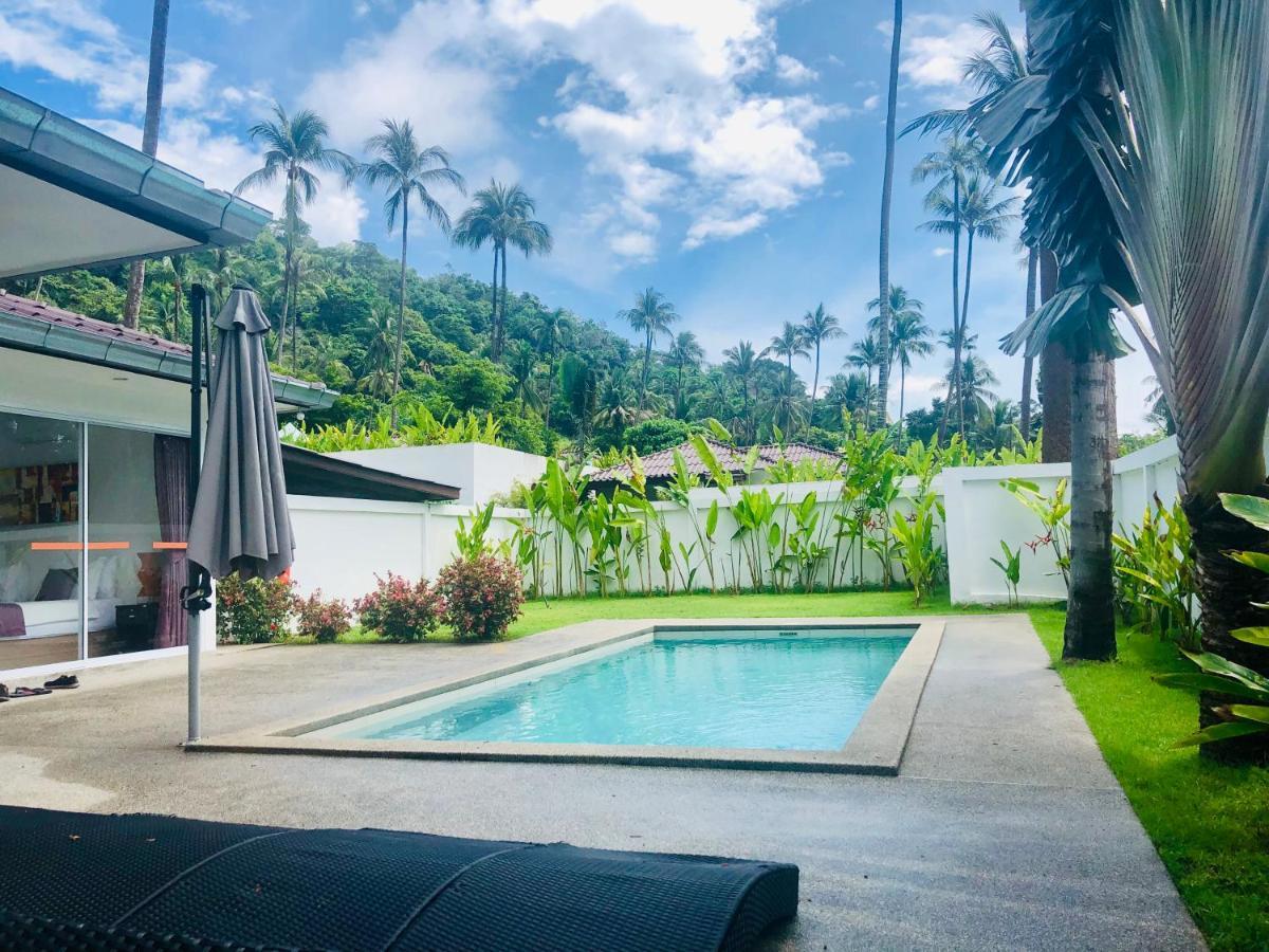 Sawan Pool Villa